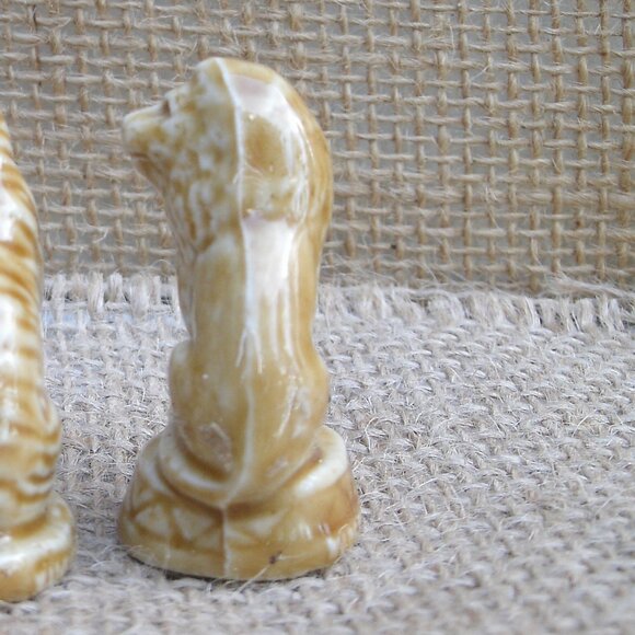 Vintage Wade Whimsies Lion Porcelain Figurine - Picture 6 of 10